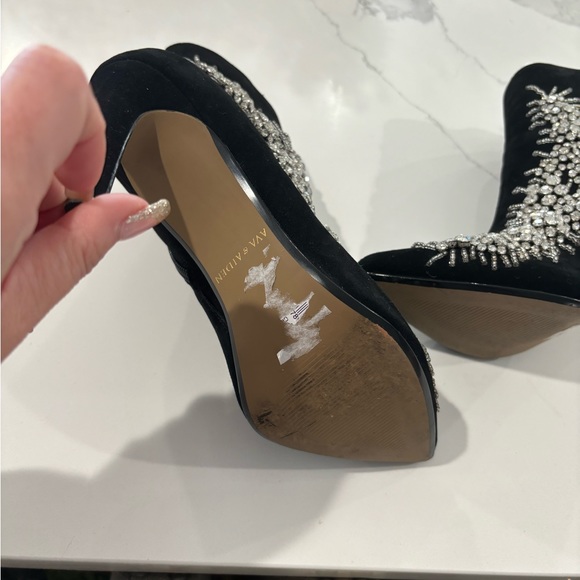 Ava and Aiden embellished rhinestone boots size 6 - Picture 7 of 9